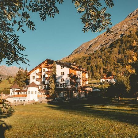 Familienhotel Replerhof Mit Kinderbetreuung Prägraten エクステリア 写真