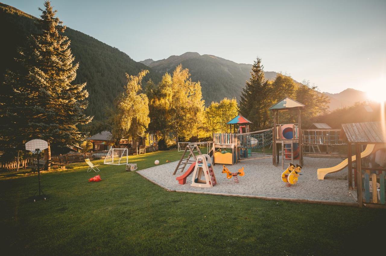Familienhotel Replerhof Mit Kinderbetreuung Prägraten エクステリア 写真