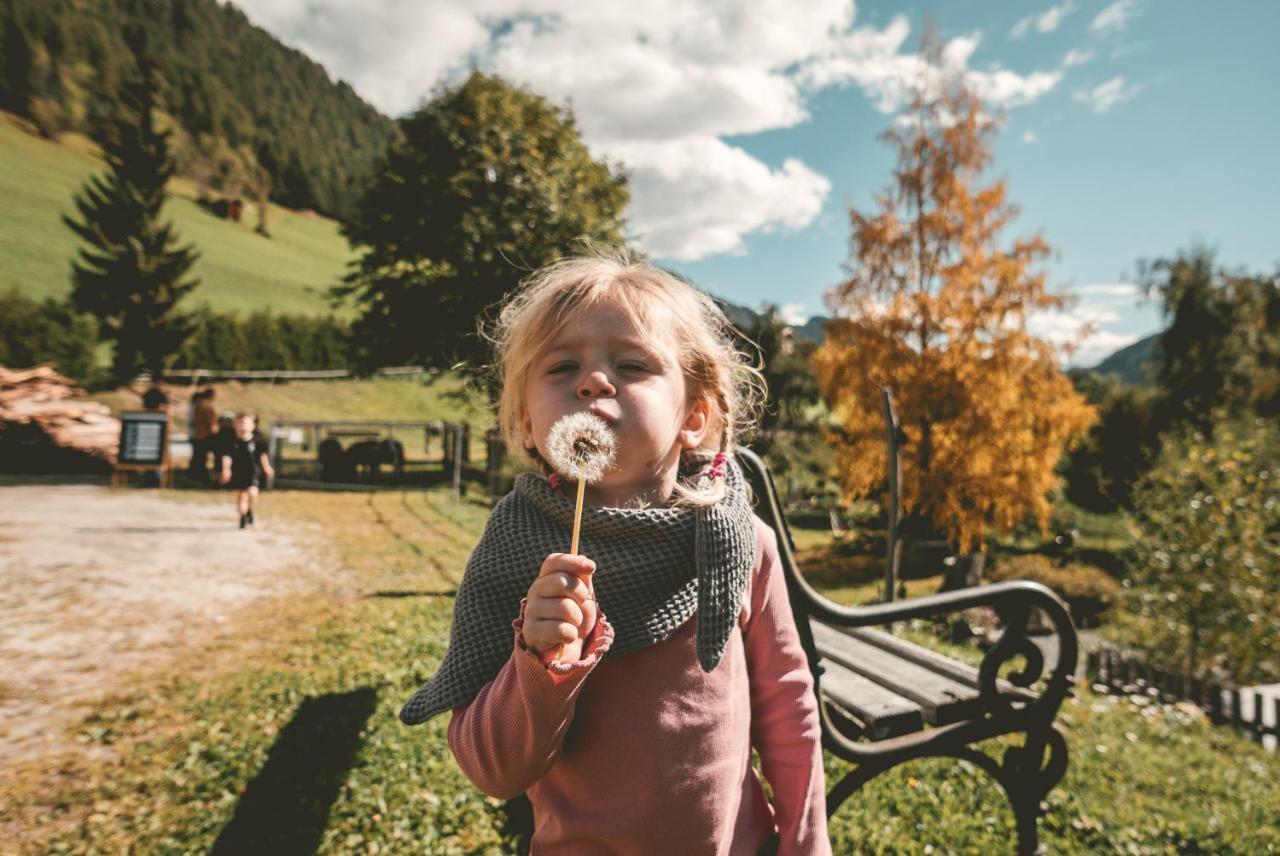 Familienhotel Replerhof Mit Kinderbetreuung Prägraten エクステリア 写真